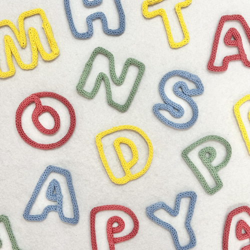 ウールレター　【アルファベット】、、 ウールレター アルファベット ふちどり 英語 ウォールステッカー