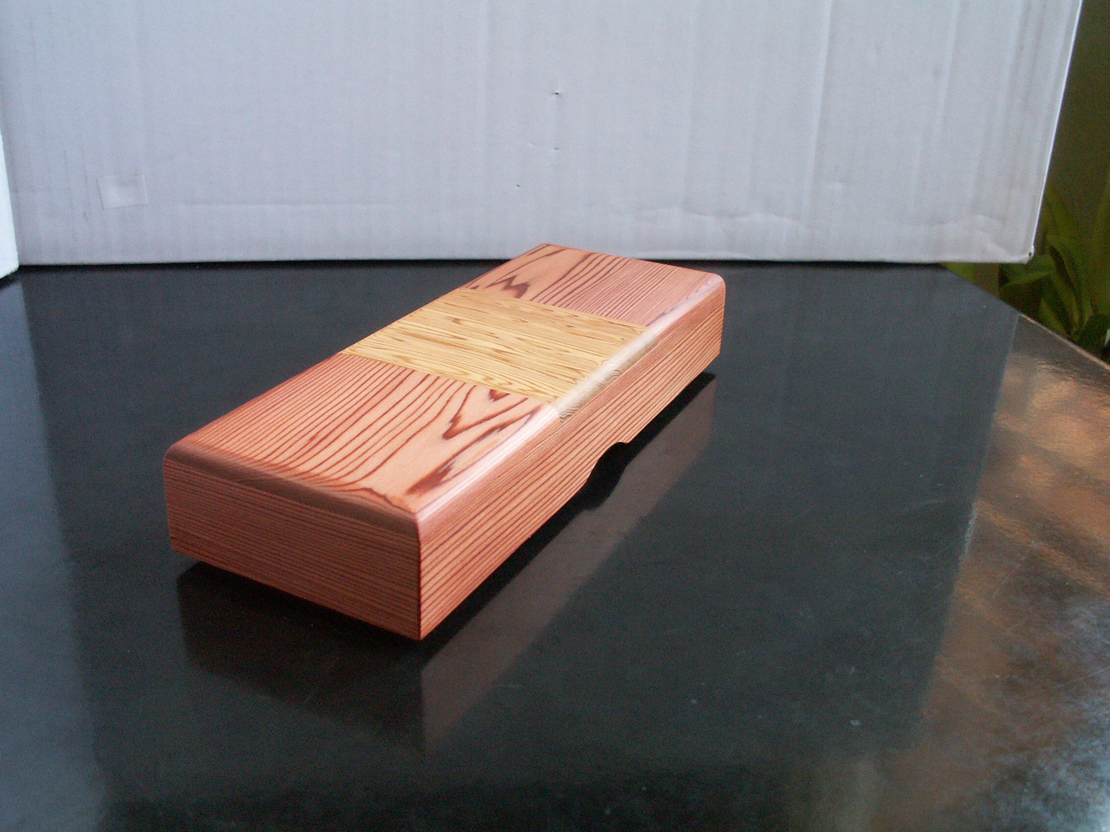 ●Newデザイン　屋久杉　無垢　寄木風筆箱　ペンケース　小物入れ　木製　K373 4,930円