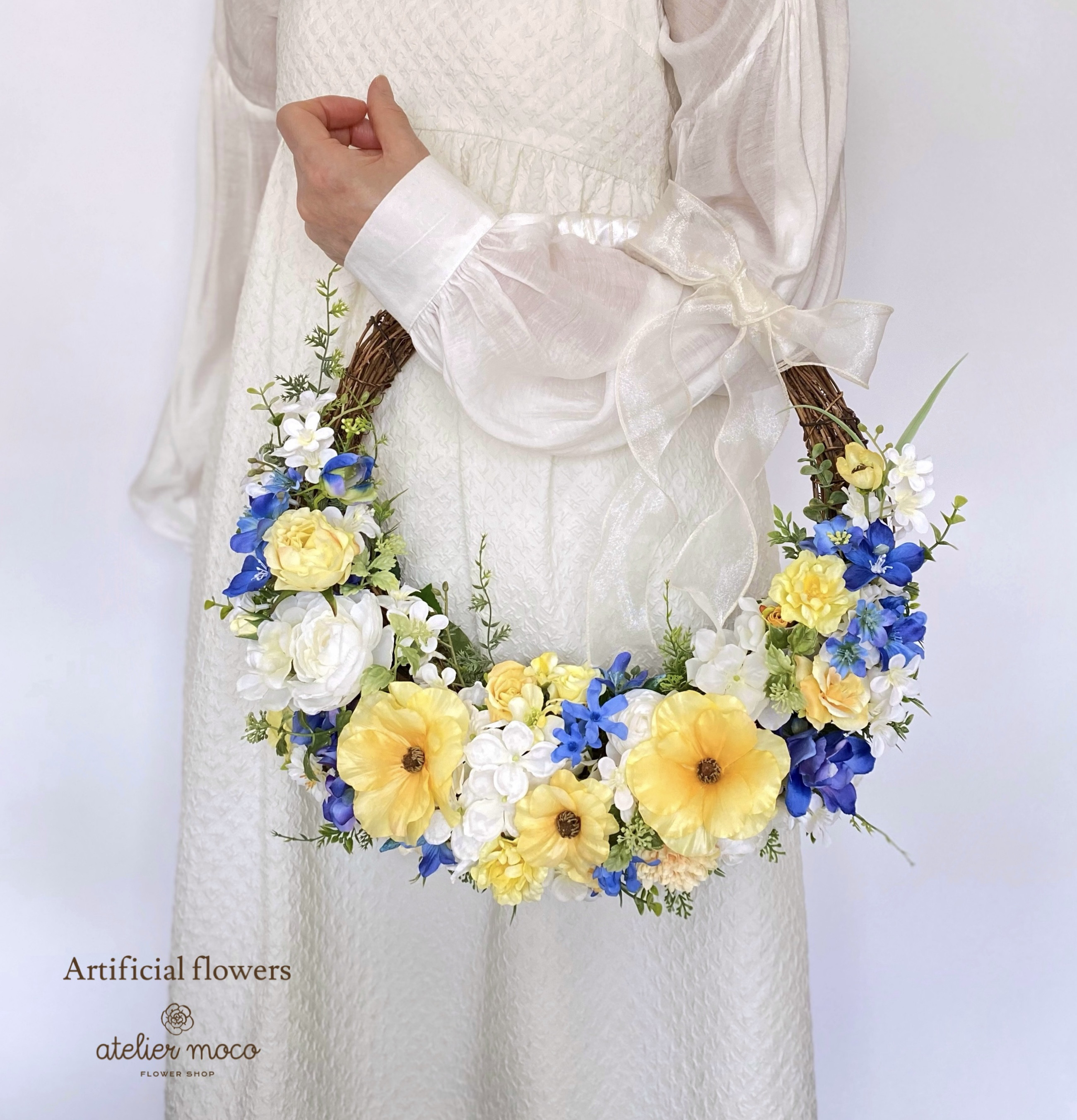 【受注再販】イエロー ラナンキュラス の ナチュラル リースブーケ（造花・ブーケ・ウェディング・結婚式・前撮り・フォト