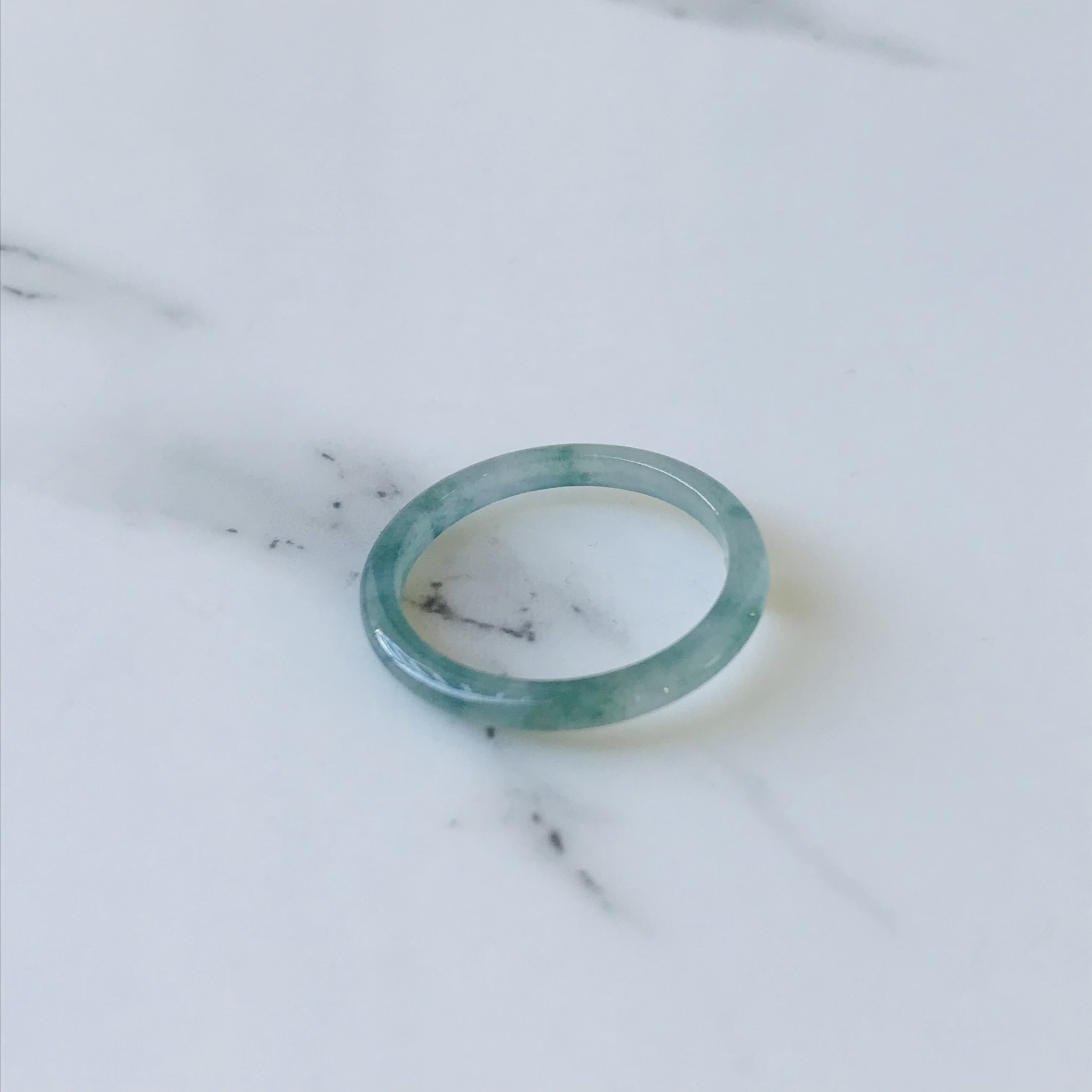 [R35-0020］ ジェイド　JADE ヒスイ　本翡翠　くりぬき　リング　天然石　一点物　グアテマラ産　15号　指輪