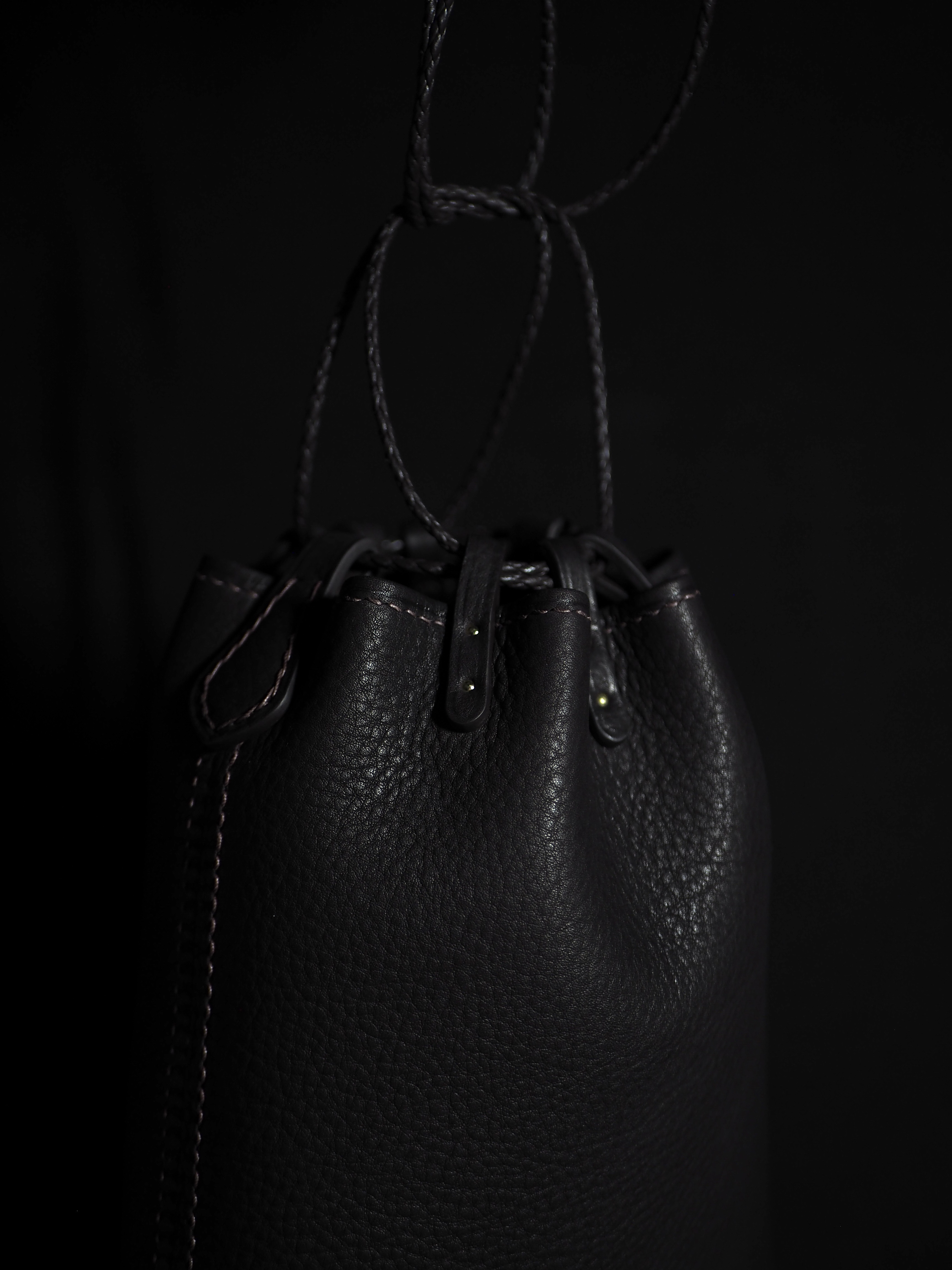 【Rité】カーフシュリンク/巾着バッグ/信玄袋/合切袋/スキンステッチ 148,500円