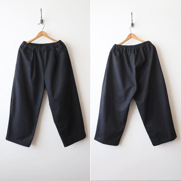 春うららＳＡＬＥ　９５cm丈　コットンチノ生地　誰にでも似合う定番 パンツ ストレート チノパン高身長さんにも黒R05A