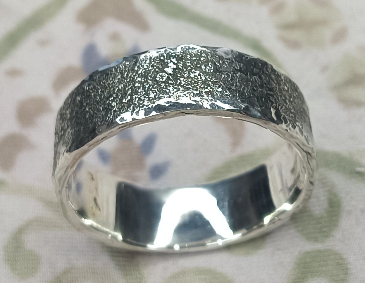 大きなサイズのシルバーリング　鍛造・ハンドメイド　＃３３　　３３号 FORGED RING