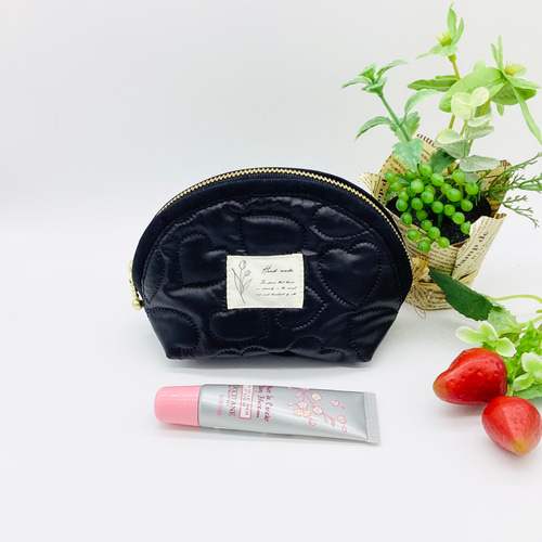 圧着キルトポーチ☆ハート&花柄（ブラック）チューリップ ポーチ