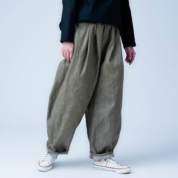 【soco】ゆったりボリューム カラーデニム サーカスパンツ ／ モカベージュ b025d-mcg2 1枚目の画像