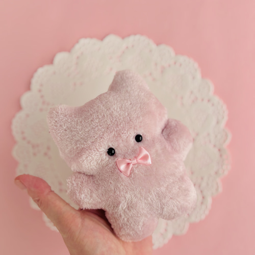 桃色のネコティ♡手のひらサイズのぬいぐるみ④ ぬいぐるみ ぴょんの助