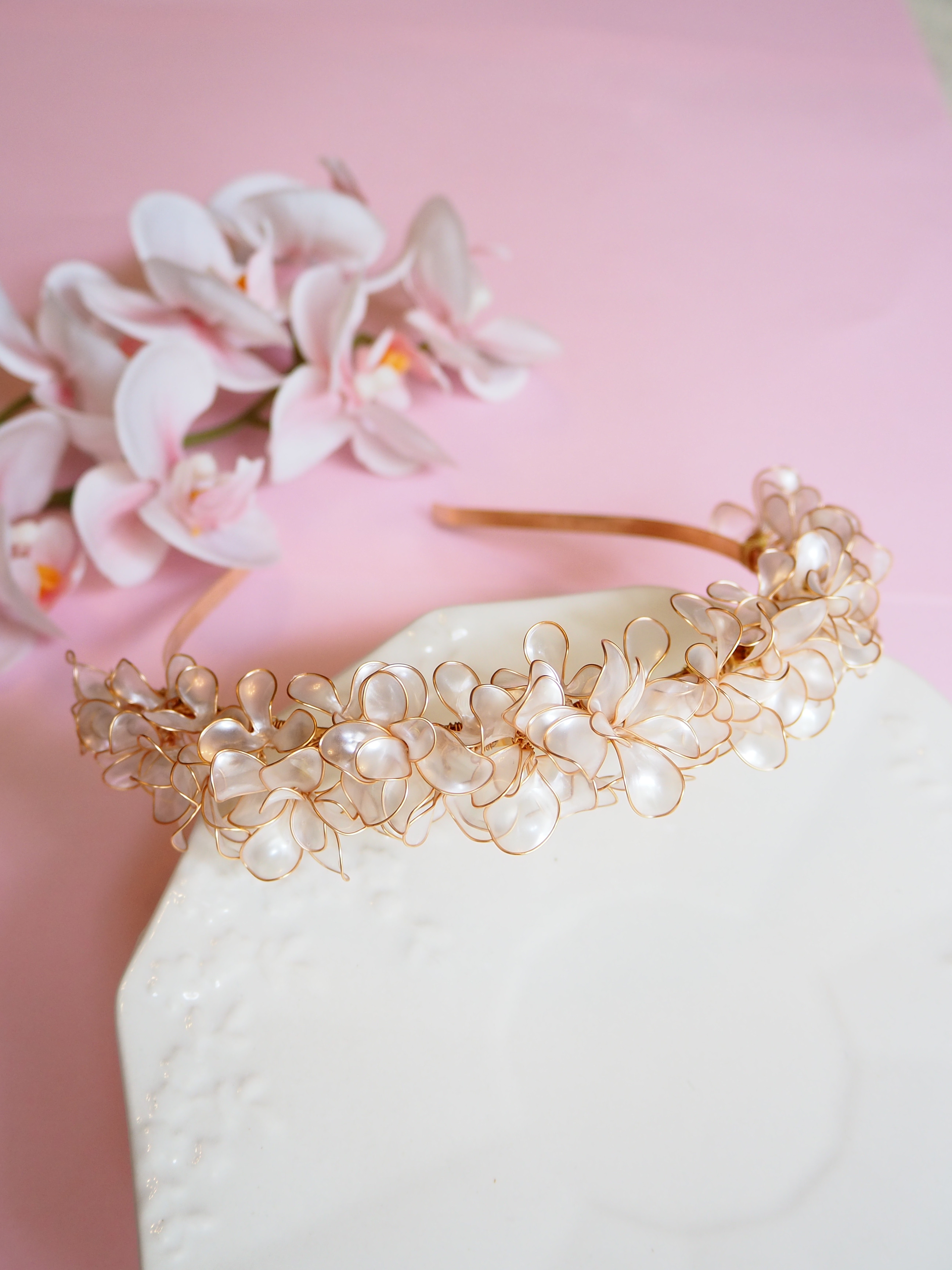 flua 花冠 ヘッドカチューシャ ブライダルアクセサリー flua 花冠 ヘッドカチューシャ ブライダルアクセサリー