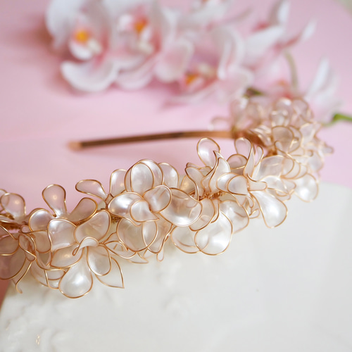 カチューシャ】シロツメクサの花冠 ブライダルアクセサリー