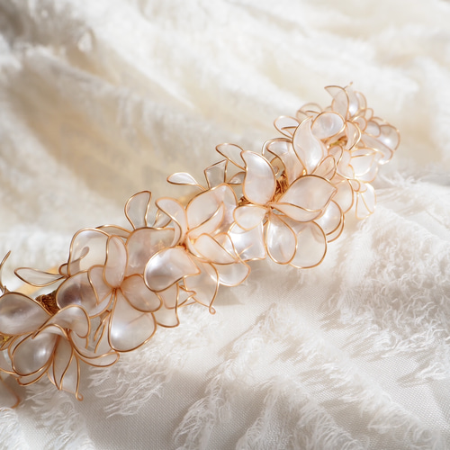 flua 花冠　ヘッドカチューシャ　ブライダルアクセサリー flua 花冠 ヘッドカチューシャ ブライダルアクセサリー