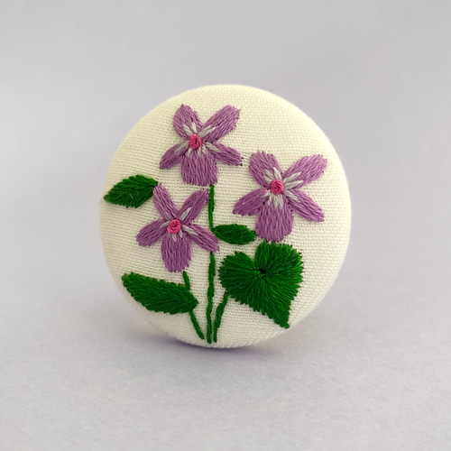 【専用】ハンドメイド　刺繍ブローチ　ヘアゴム 満開の桜刺繍ブローチor刺繍ヘアゴム ブローチ かなちゃん手刺繍