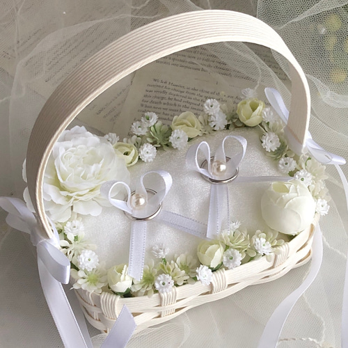 クラフトかご♡ホワイト×グリーン♡人気の組み合せカラー♡リング