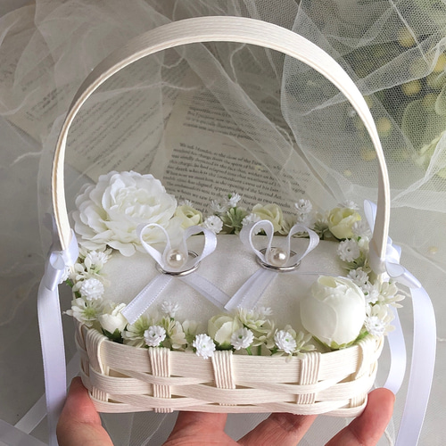 クラフトかご♡ホワイト×グリーン♡人気の組み合せカラー♡リング