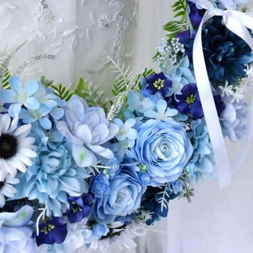 再販制作承ります]お花がたっぷり詰まった爽やかブルーリースブーケ