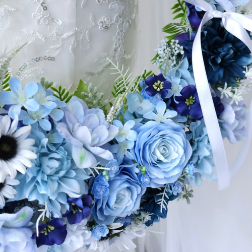 お花たっぷりの造花リース♪