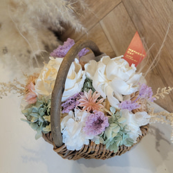 NEW ♡母の日ギフト2025♡贈り物に淡い色合いが可愛いかごアレンジ 7枚目の画像