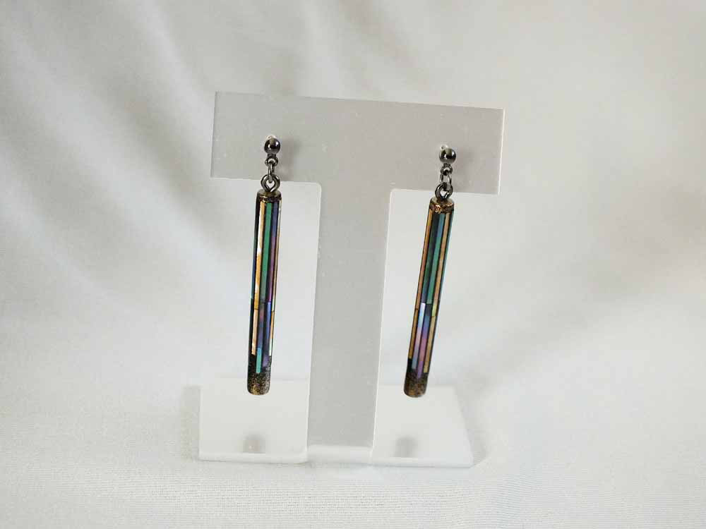 丸棒の螺鈿ピアス「螺鈿金梨子地 ラインⅡ」　木製漆塗  紙箱入（25022105）