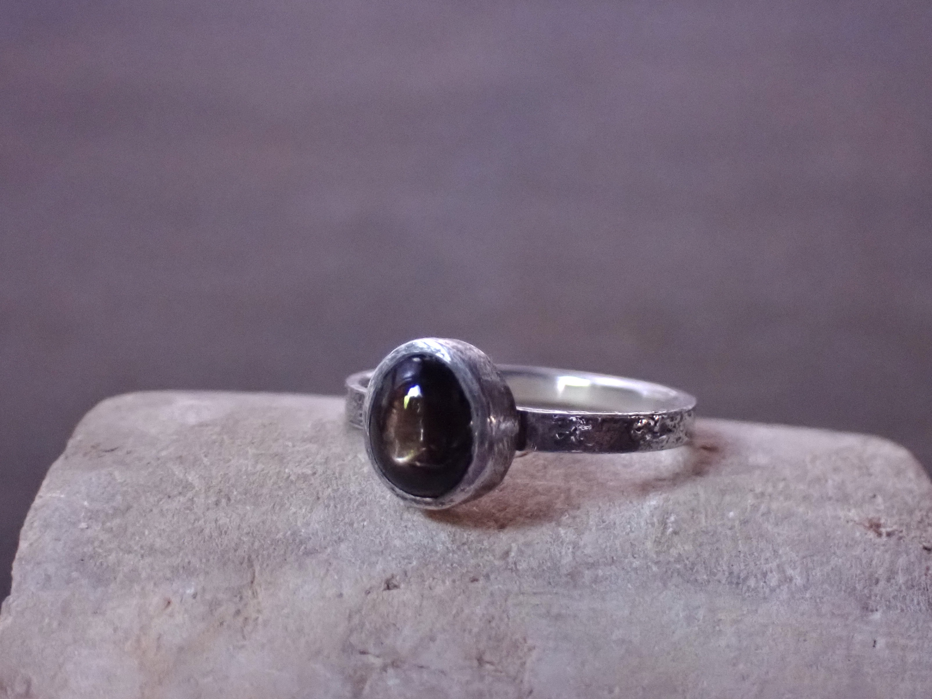 【 ブラックスターサファイアの指環　11.5号 】ブラックスターサファイア／９月誕生石／指輪／シルバー