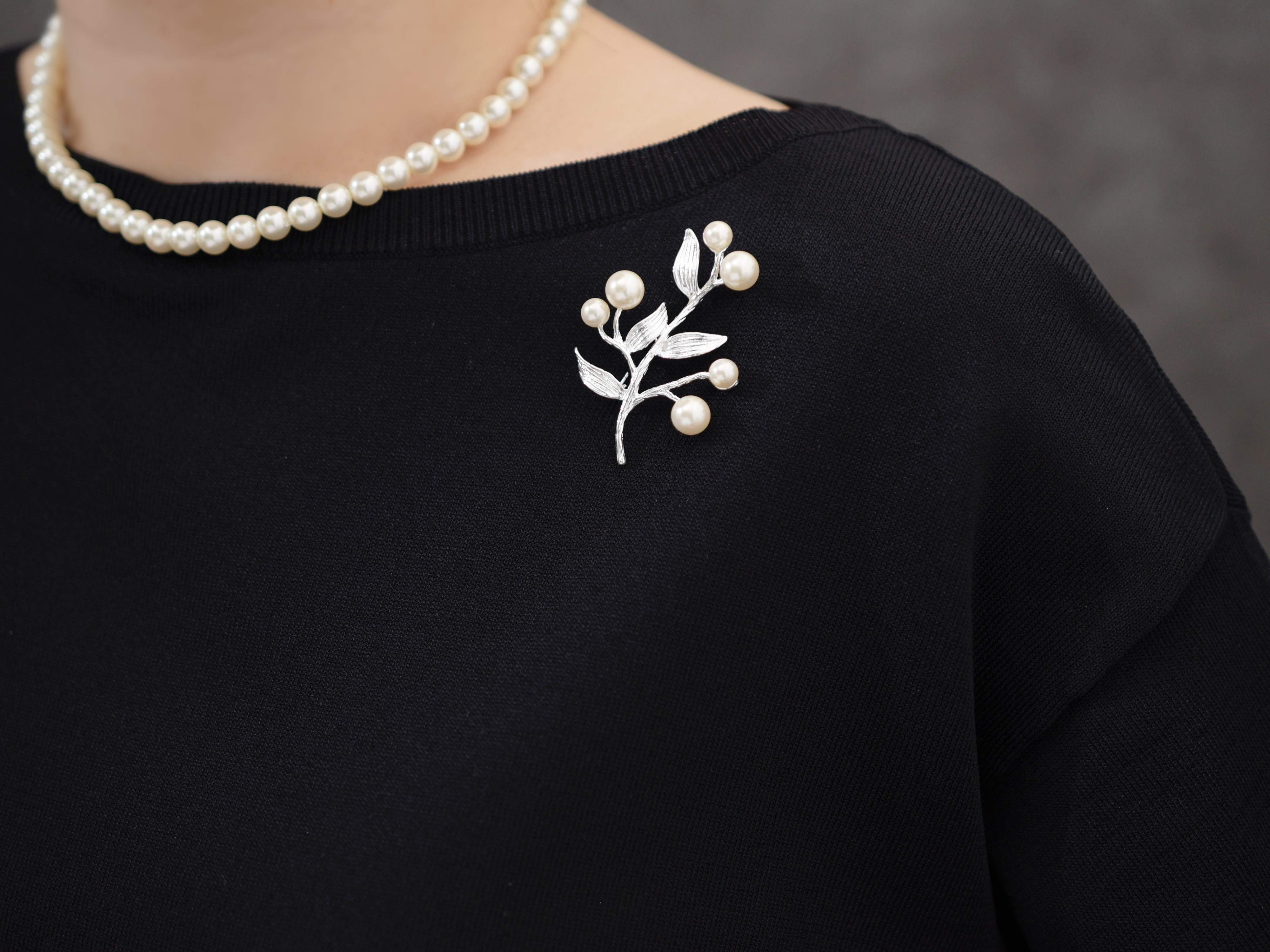 紘　作家銘入り　パール シルバーブローチ 花 ブローチ パール レディース ピンブローチ 花びらパール 淡水
