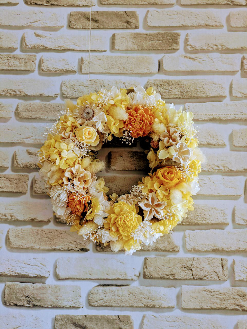 《受注制作》 プリザーブドフラワーの春色ラウンドリース　✻イエロー✻　20cm　お祝い　お誕生日　記念日