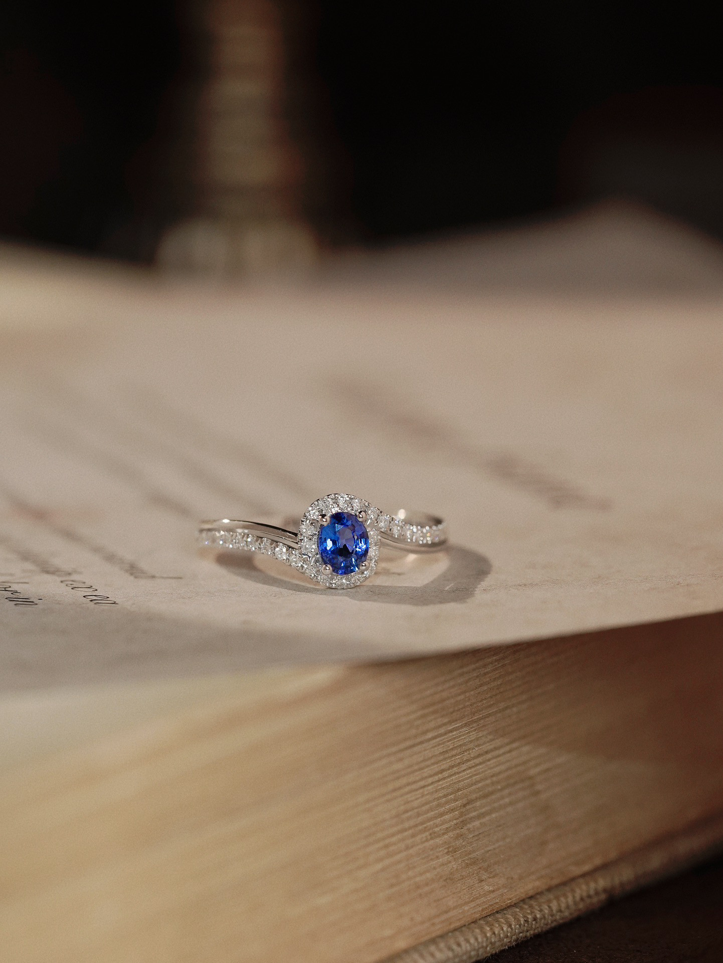 天然ダイヤモンド付きサファイアリングk18