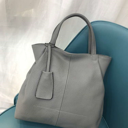 優雅な気質！•カーキ|黒|カラメル|ワインレッド|4色•3WAY•厚手な天然軟めな牛革ハンドバッグ•牛革ショルダーバッグ 11枚目の画像