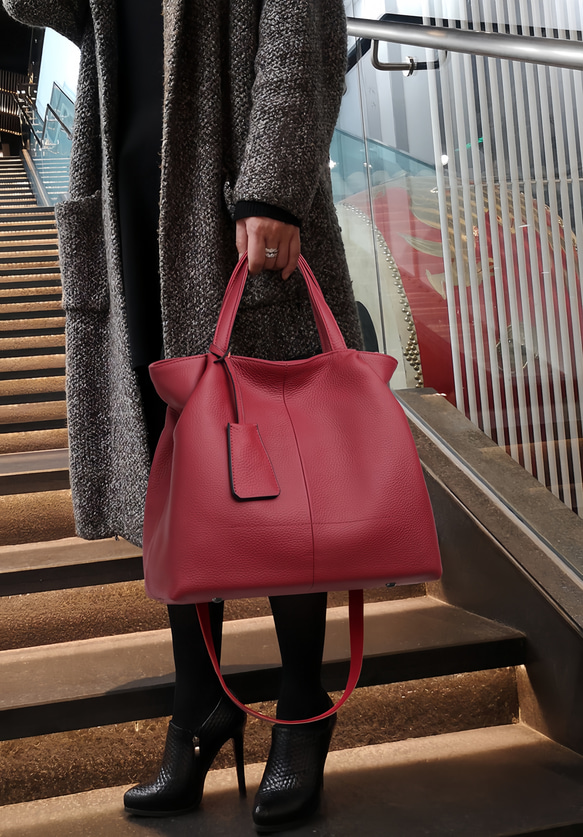 優雅な気質！•カーキ|黒|カラメル|ワインレッド|4色•3WAY•厚手な天然軟めな牛革ハンドバッグ•牛革ショルダーバッグ 2枚目の画像