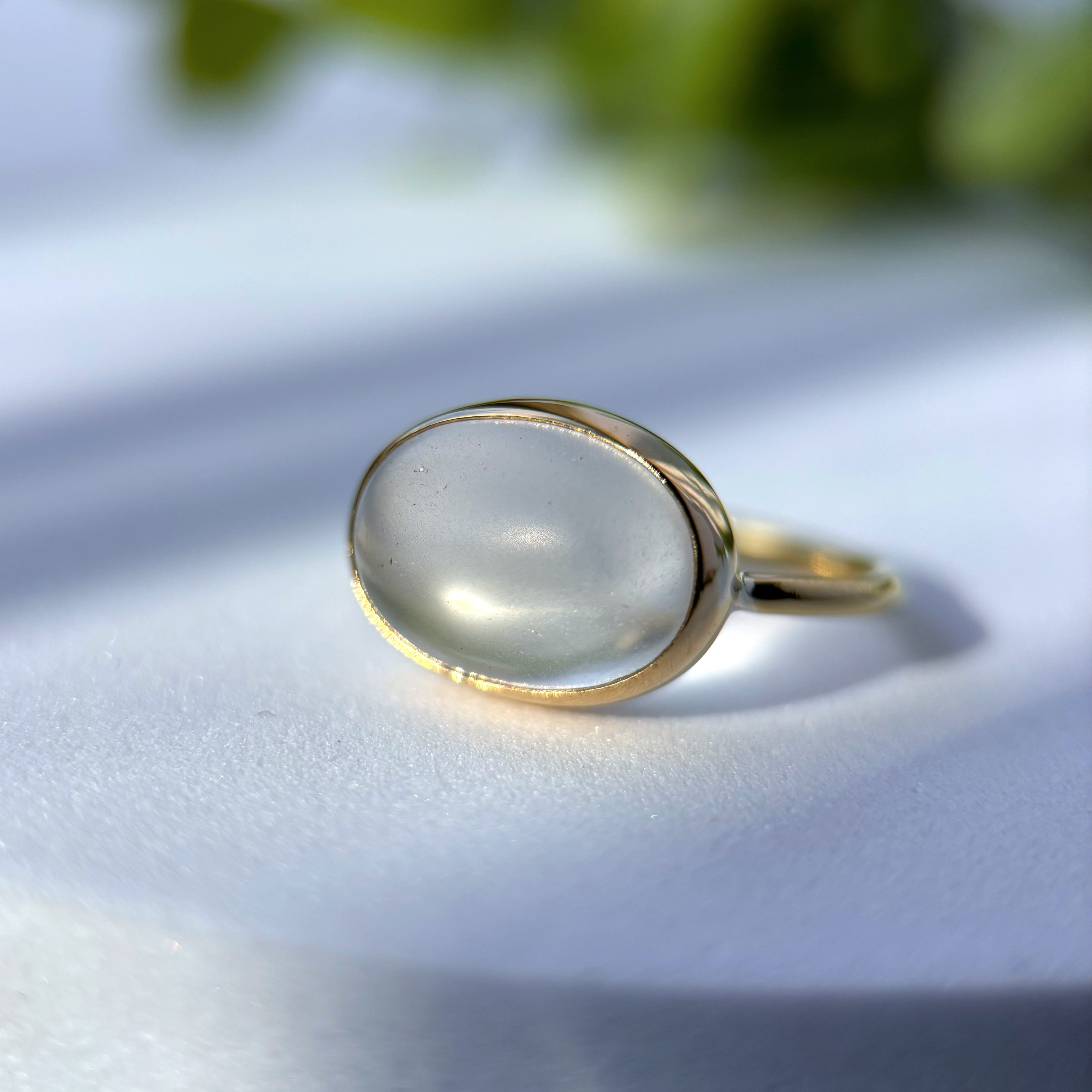 【13号】フロスト加工 ＊ 氷みたいな水晶の真鍮リング