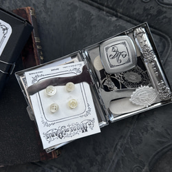 【名入れ】イニシャルモノグラム彫刻マルチケース 14枚目の画像