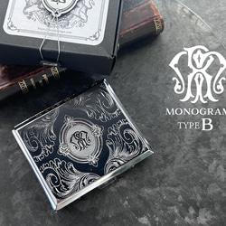 【名入れ】イニシャルモノグラム彫刻マルチケース 4枚目の画像