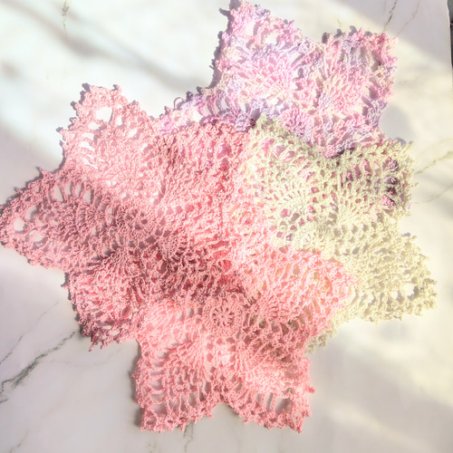 暮らしを彩る桜型レースドイリーコースター かぎ針編み 手編み