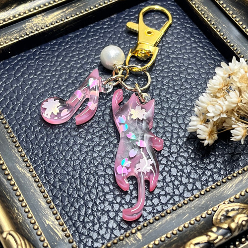 光る クラゲチャーム バッグチャーム キーホルダー 蓄光（PARTS CLUB