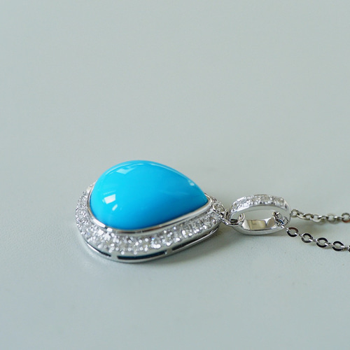 眠り姫」K18ゴールド 成功・繁栄・健やかな体・旅の安全 12月の誕生石