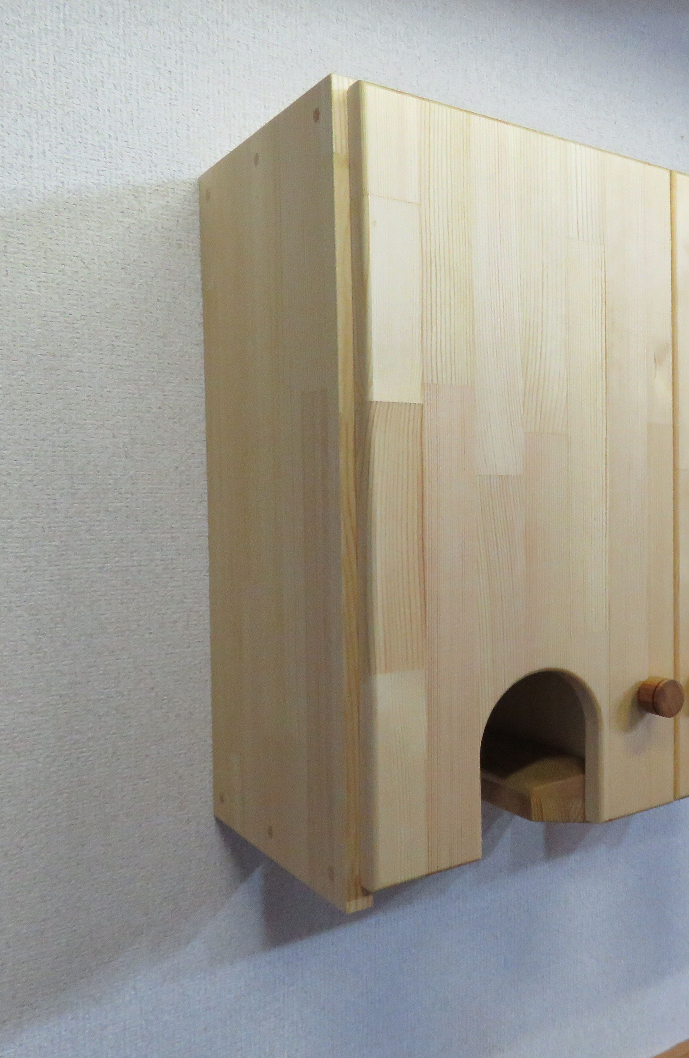 新製品　上から入れて下から順番に取り出し出来るフェイスタオル収納BOXシングルタイプ