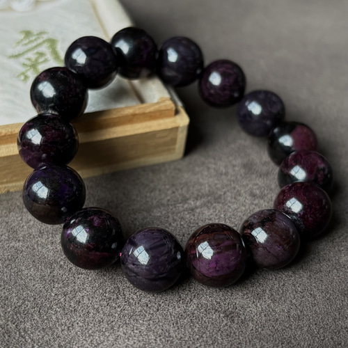 世界三大ヒーリングストーン/スギライト/パワー 天然石 ストーン