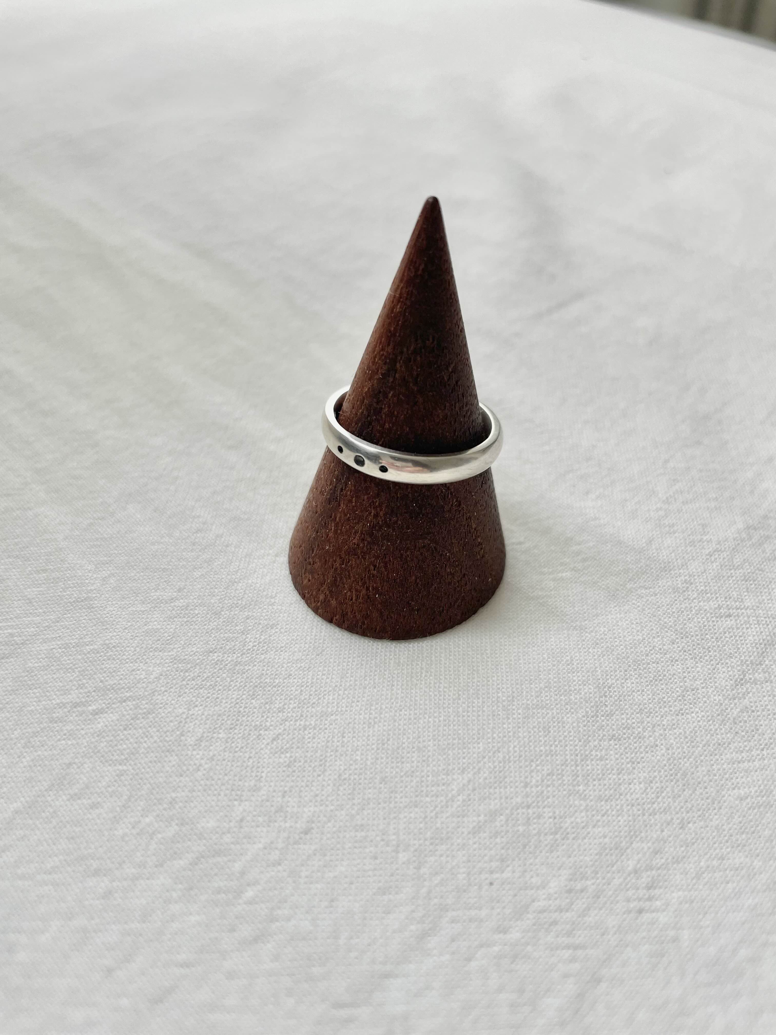 point Ring