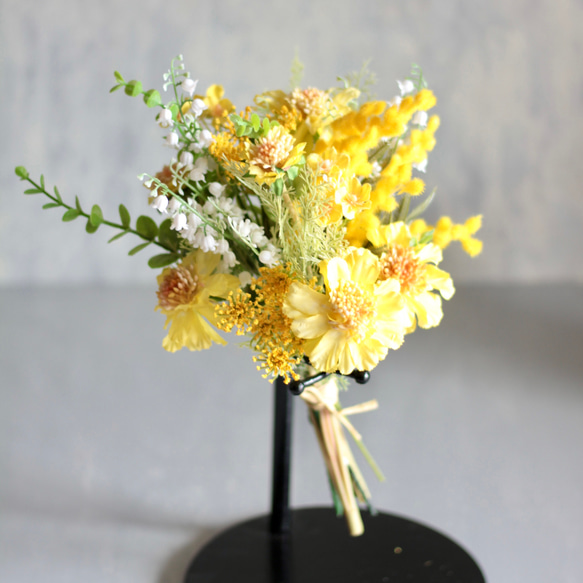 【ミモザ・スズラン】春いっぱい詰め込んだ春色造花ブーケ【花器込み】 6枚目の画像