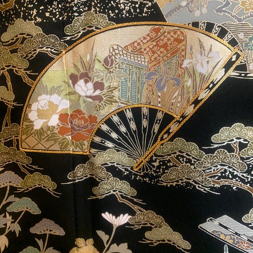 新作＊黒留袖の着物リメイク衿つきAライン＊フォーマル