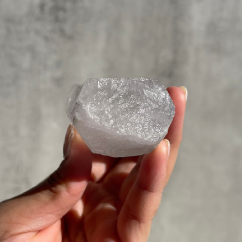 ブラジル・バイーア州 アレグレ産【ブラックファントム レムリアン】④