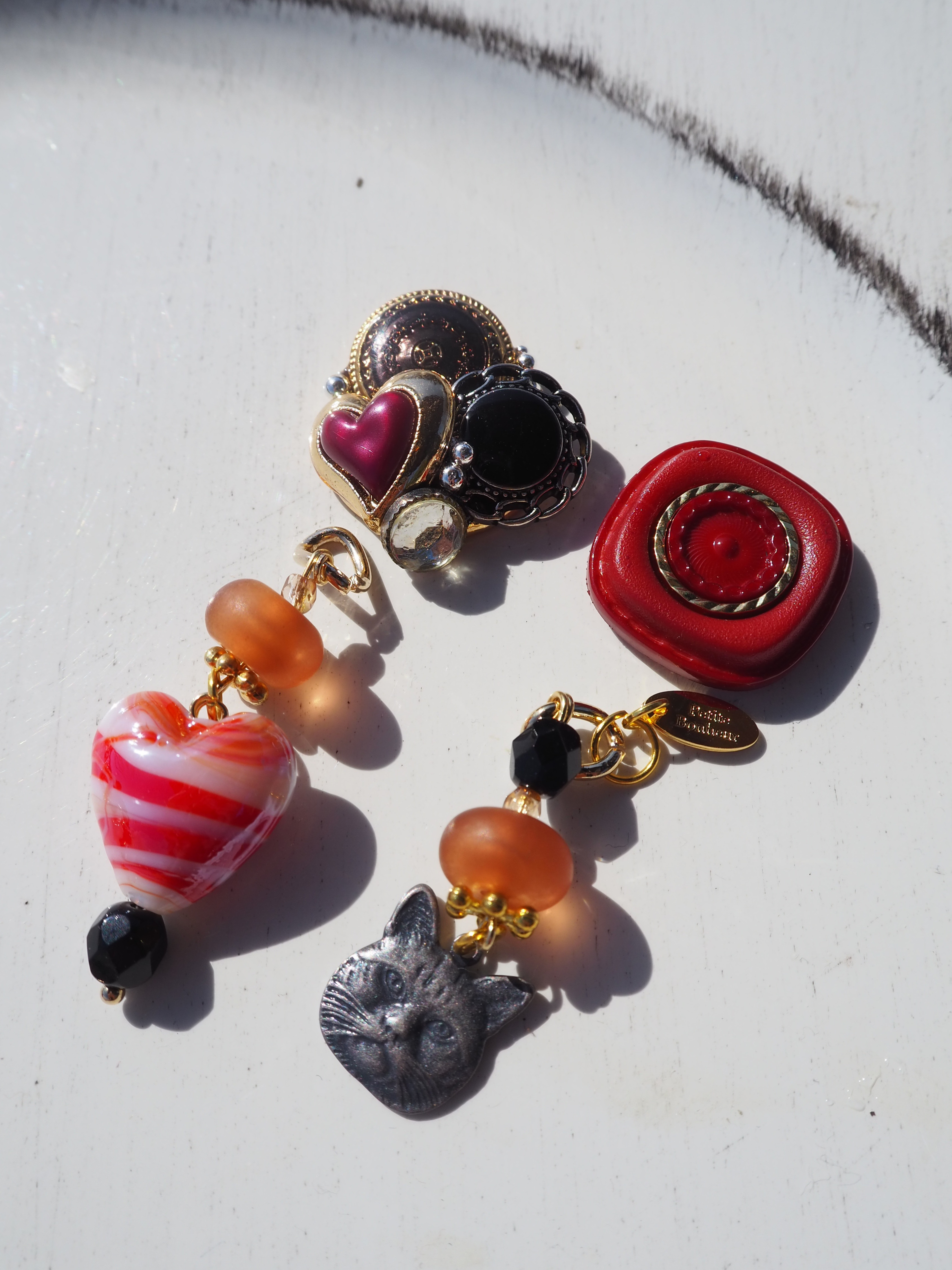 ボタンアクセサリー/ピアス/猫 5,226円