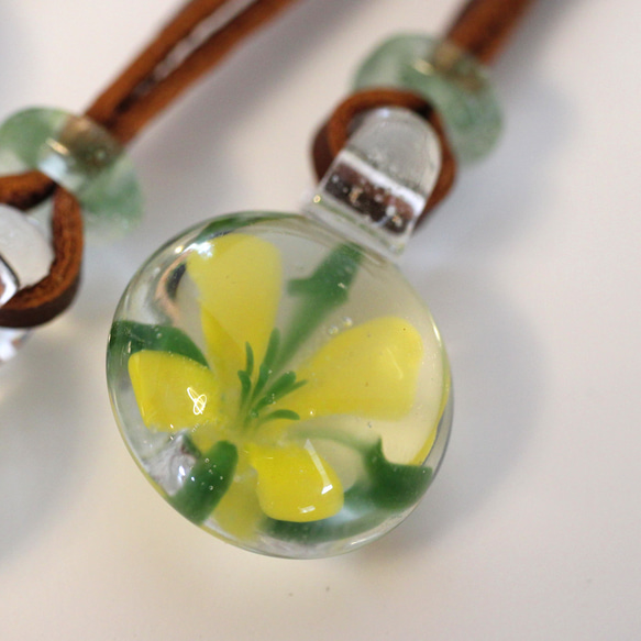 菜の花ペンダント 2枚目の画像
