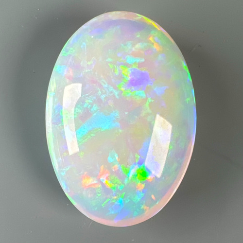ホワイトオパールのルースです。 ホワイトオパール0.50ct/オーバル opalルース | ジュエリー春日