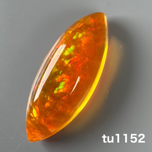 スーパーファイア オパール 5A 22.5ミリ ルース Tu1152 天然石 pinky