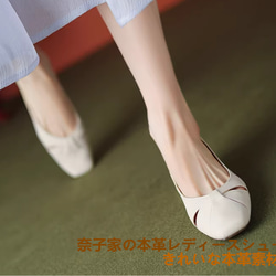 フレンチソール本革パンプス2025新型春夏本革透かし彫り気質スカートローヒール 3枚目の画像