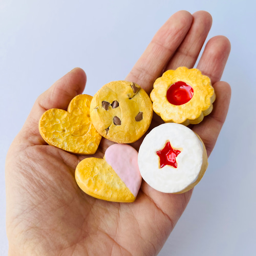 9個セット クッキーのマグネット 軽量紙粘土のフェイクスイーツ プチ