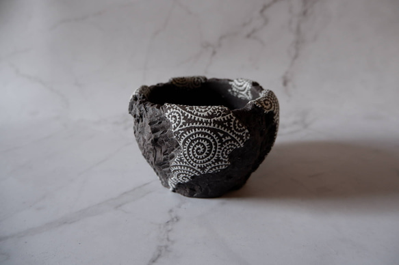 3.5号蛸唐草黒鉢887　和柄　塊根植物　多肉植物　盆栽　植木鉢　作家鉢　沖縄 1枚目の画像