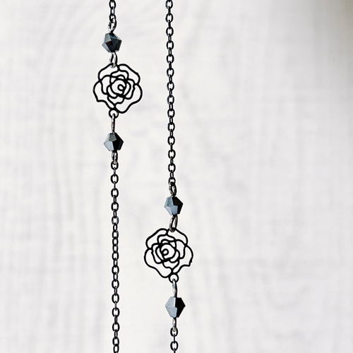 黒薔薇のマスクチェーン＆メガネチェーン♦︎˚✧₊⁎⁎⁺˳✧༚ マスク