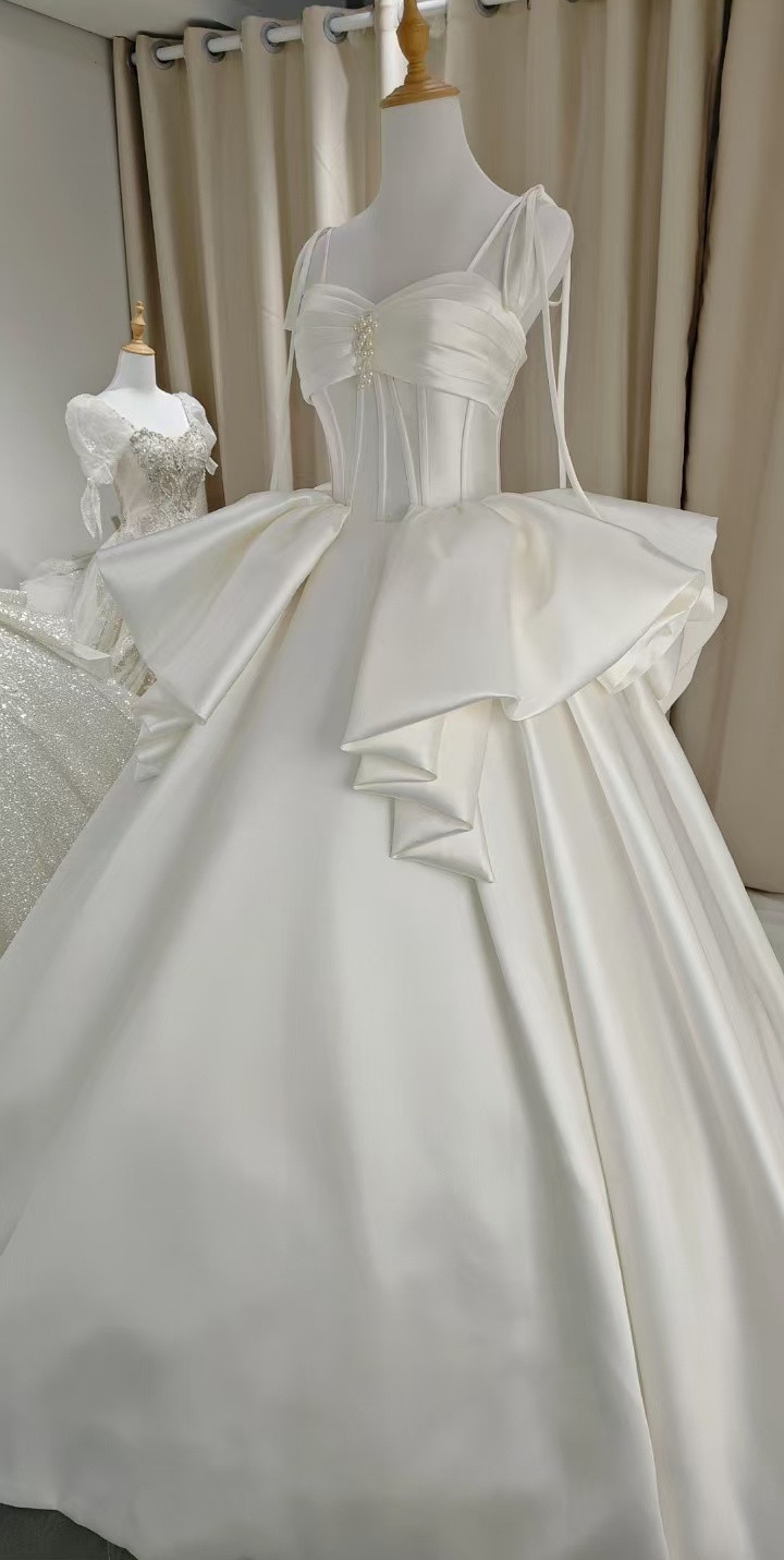 ウエディングドレス  キャミソール　花嫁 ロング丈　プリンセス　合コンパーティー ピアノ演奏会/音楽会