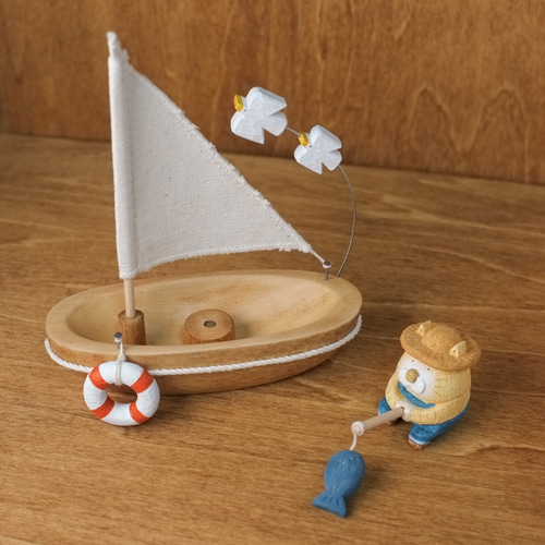 猫 のお魚釣り】 北欧 インテリア 木製 木彫り 置物 北欧雑貨 動物