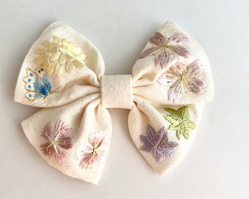 no.171 再販✩.*˚刺繍リボンとお花のアンティーク風アクセサリー✩.*˚ インド製刺繍リボン 7587 | iichi 日々の暮らしを心地よくする