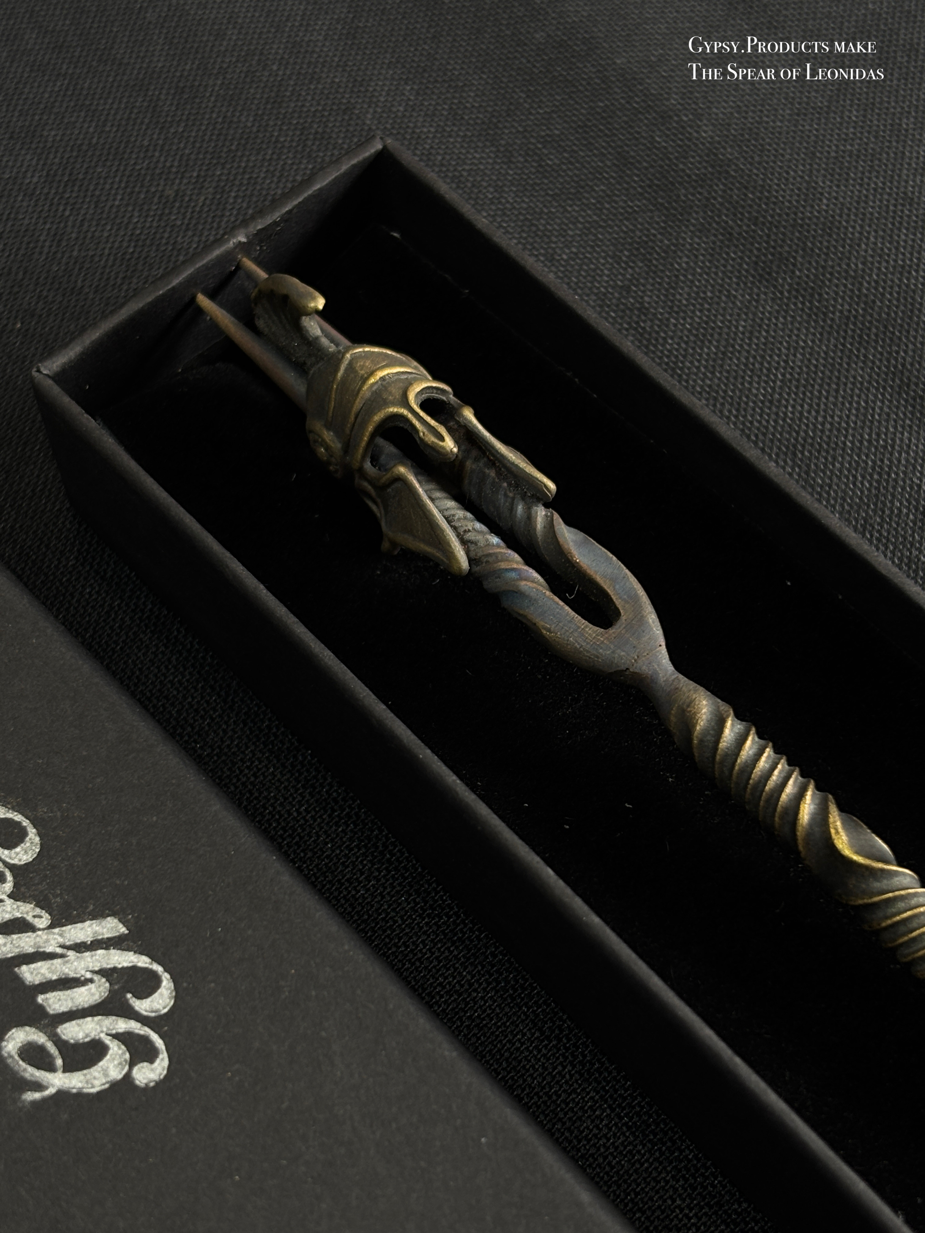 【Gypsy】leonidas (soil stick) レオニダスの槍 Agave サボテン　塊根植物 多肉植物